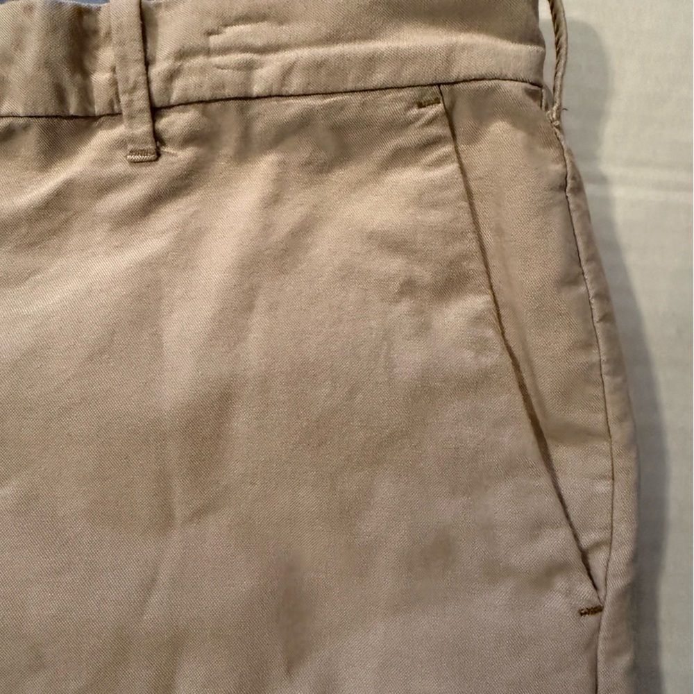 IZOD 100% Cotton Khaki Beige Tan Flat Front Chino Casual Mens Shorts Size 40 - Picture 6 of 11